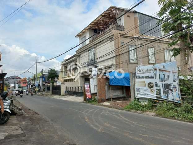 Rumah Minimalis LT 84m2m² Terawat di Kompleks Perumahan , Malang Rumah Minimalis LT 84m2m² Terawat di Kompleks Perumahan , Malang