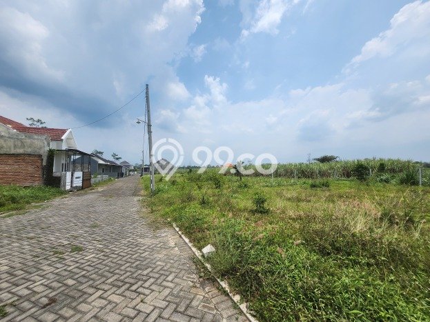 Tanah Kawasan Pakis, Luas 60m2m², Dekat Jalan Raya, Area Prospektif Tanah Kawasan Pakis, Luas 60m2m², Dekat Jalan Raya, Area Prospektif