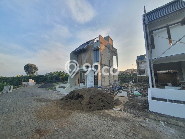 Tersedia Vila di Batu, Ukuran 85m2m², Lokasi Strategis Tersedia Vila di Batu, Ukuran 85m2m², Lokasi Strategis