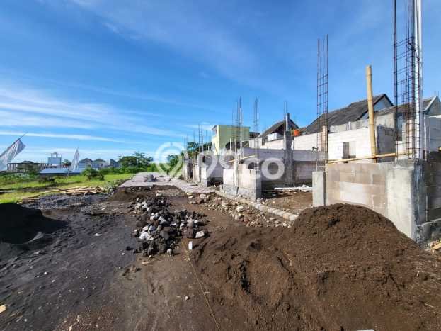 For Sale Hunian Rumah Terawat 10 Kamar di Merjosari, Malang For Sale Hunian Rumah Terawat 10 Kamar di Merjosari, Malang