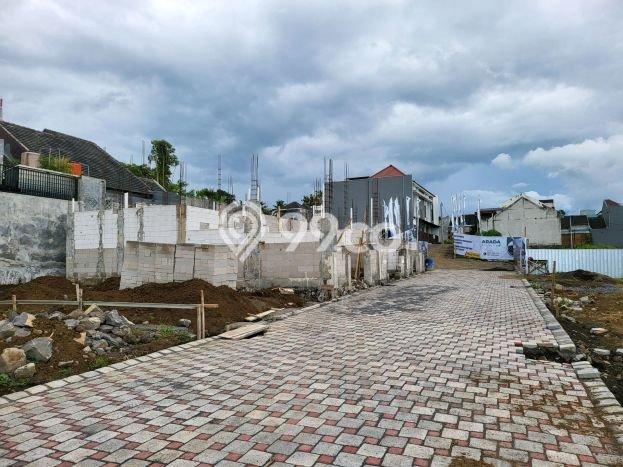 Rumah Modern 10 KT di Merjosari Malang Full Furnished Rumah Modern 10 KT di Merjosari Malang Full Furnished