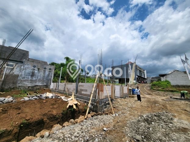 Rumah Minimalis 10 Kamar LT 72m2 di Merjosari Rumah Minimalis 10 Kamar LT 72m2 di Merjosari