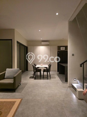 Disewakan! Rumah 5 Kamar Tidur &
3 Kamar Mandi di Bintaro, Tangerang Selatan Disewakan! Rumah 5 Kamar Tidur &
3 Kamar Mandi di Bintaro, Tangerang Selatan