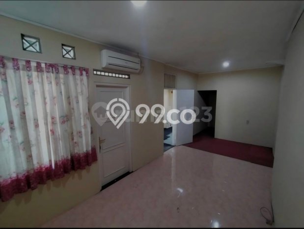 Rumah Minimalis 5 KT di Bintaro Tangerang Selatan Semi Furnished Rumah Minimalis 5 KT di Bintaro Tangerang Selatan Semi Furnished