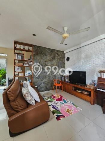 Rumah Minimalis 4 KT di Bintaro Tangerang Selatan Semi Furnished Rumah Minimalis 4 KT di Bintaro Tangerang Selatan Semi Furnished