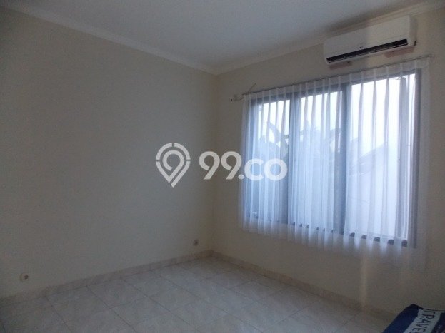 Dijual Rumah Luas Megah Dengan View Cantik di Bintaro, Tangerang Selatan Dijual Rumah Luas Megah Dengan View Cantik di Bintaro, Tangerang Selatan