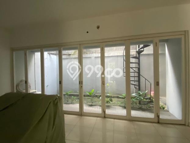 Rumah Luxury Modern Siap Huni di Bintaro Tangerang Selatan Rumah Luxury Modern Siap Huni di Bintaro Tangerang Selatan