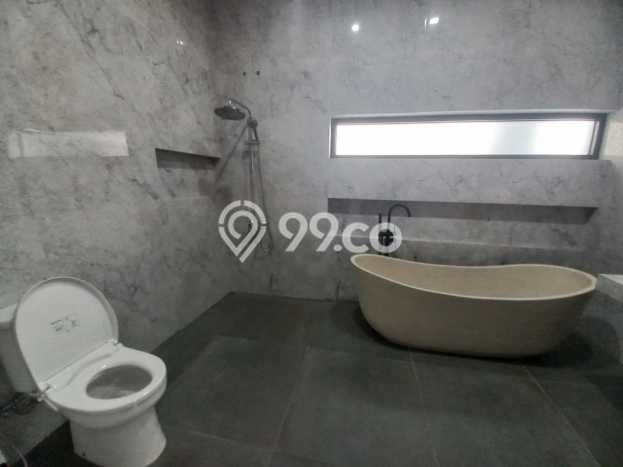 Rumah Luxury Modern Siap Huni di Bintaro Tangerang Selatan Rumah Luxury Modern Siap Huni di Bintaro Tangerang Selatan