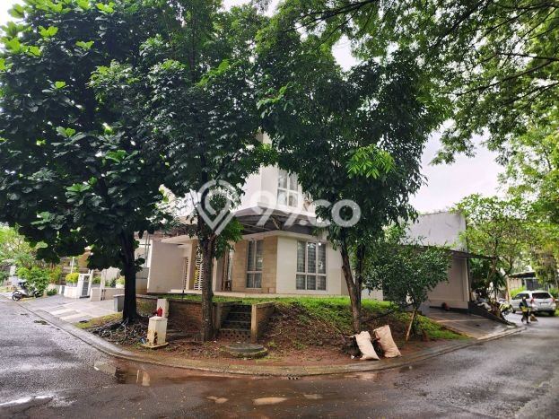 For Sale Rumah Elit Exclusive di Pondok Aren, Tangerang Selatan For Sale Rumah Elit Exclusive di Pondok Aren, Tangerang Selatan