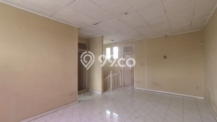 Ready to Use! Premium House LT 342m2 Desain Elegan di Graha Raya Ready to Use! Premium House LT 342m2 Desain Elegan di Graha Raya