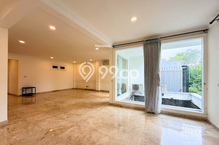 Rumah Elit Modern Siap Huni di Pondok Indah Jakarta Selatan Rumah Elit Modern Siap Huni di Pondok Indah Jakarta Selatan
