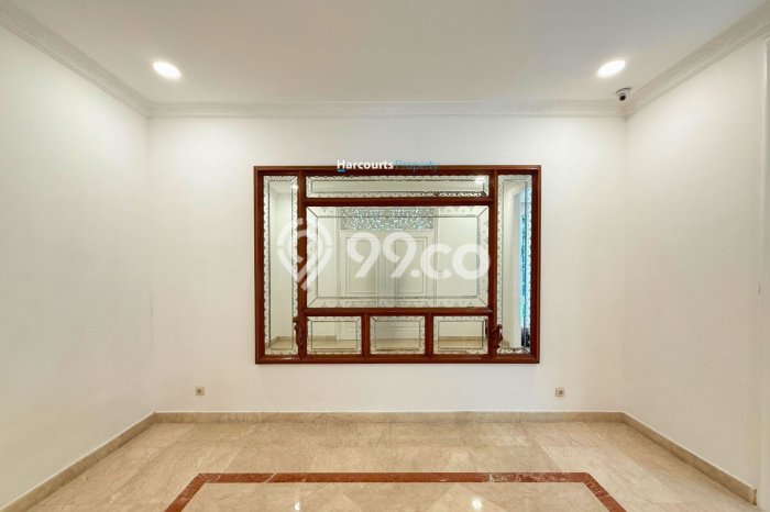 Rumah Elit Modern Siap Huni di Pondok Indah Jakarta Selatan Rumah Elit Modern Siap Huni di Pondok Indah Jakarta Selatan