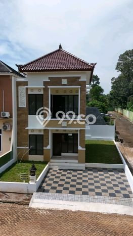 Rumah Modern 3 KT di BSB City Semarang Unfurnished Rumah Modern 3 KT di BSB City Semarang Unfurnished