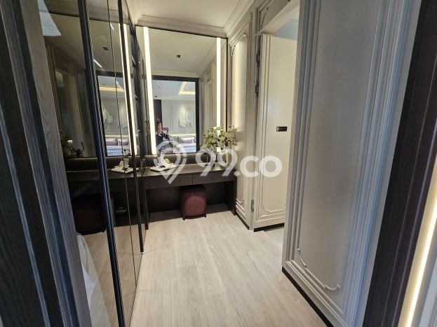 Rumah Luxury Modern Tanpa Renovasi di BSD City Tangerang Rumah Luxury Modern Tanpa Renovasi di BSD City Tangerang