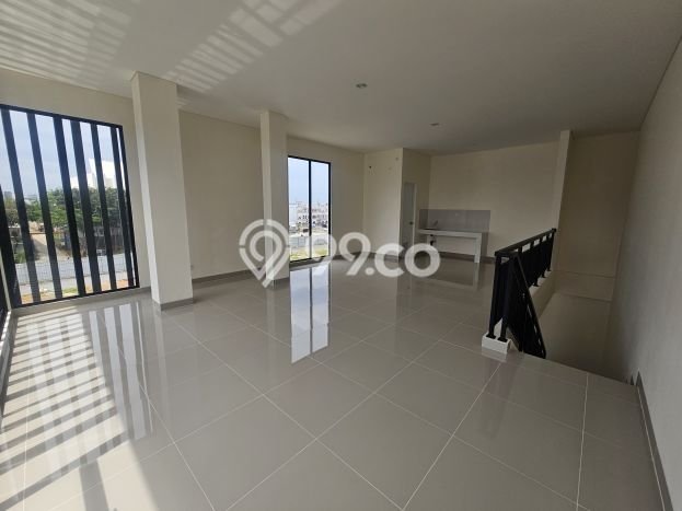 FOR RENT! Ruko di Gading Serpong Cocok untuk Bisnis 175m2 FOR RENT! Ruko di Gading Serpong Cocok untuk Bisnis 175m2