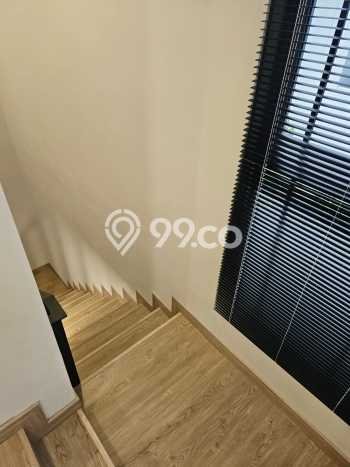 Rumah Luxury Modern Siap Huni di BSD Tangerang Rumah Luxury Modern Siap Huni di BSD Tangerang