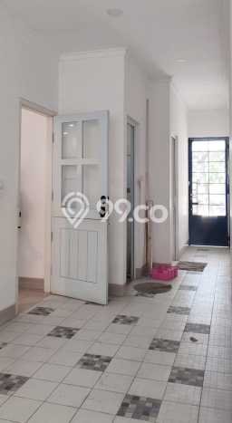 Ready to Use! Premium House LT 251m2 Desain Modern di Semanan Ready to Use! Premium House LT 251m2 Desain Modern di Semanan