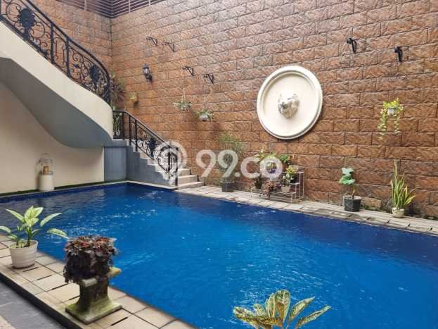 Hunian Mewah LB 350m2 Siap Huni Desain Elegan di Gading Serpong, Tangerang Hunian Mewah LB 350m2 Siap Huni Desain Elegan di Gading Serpong, Tangerang