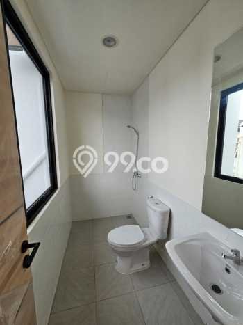 Rumah Modern 3 KT di Gading Serpong Tangerang Rumah Modern 3 KT di Gading Serpong Tangerang