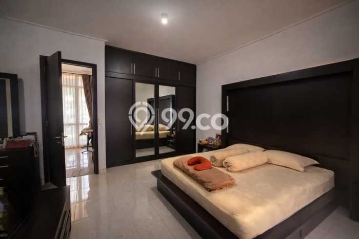 Jual Rumah Mewah Elegan Dengan View Cantik di BSD, Tangerang Jual Rumah Mewah Elegan Dengan View Cantik di BSD, Tangerang
