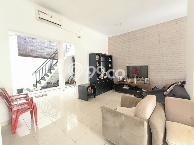 Rumah Modern 2 KT di BSD Tangerang Full Furnished Rumah Modern 2 KT di BSD Tangerang Full Furnished