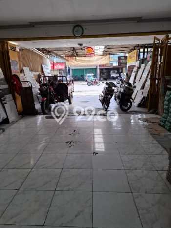 Ruko Bagus Dijual LB 180m2 Lokasi Strategis Jakarta Barat Area Cocok untuk Berbisnis Ruko Bagus Dijual LB 180m2 Lokasi Strategis Jakarta Barat Area Cocok untuk Berbisnis