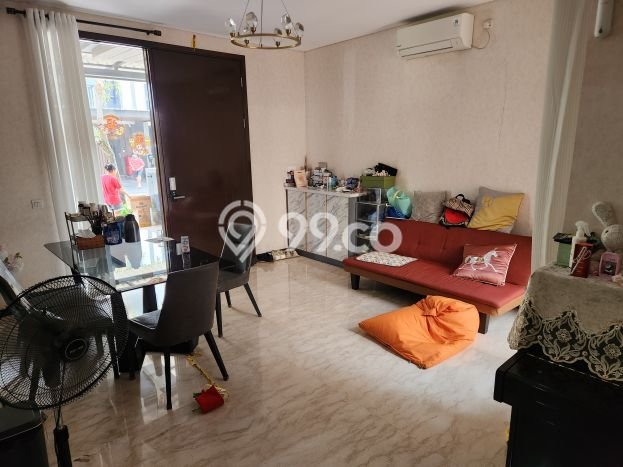 Rumah Mewah Dijual LT 120m2 di BSD, Tangerang Selatan Rumah Mewah Dijual LT 120m2 di BSD, Tangerang Selatan
