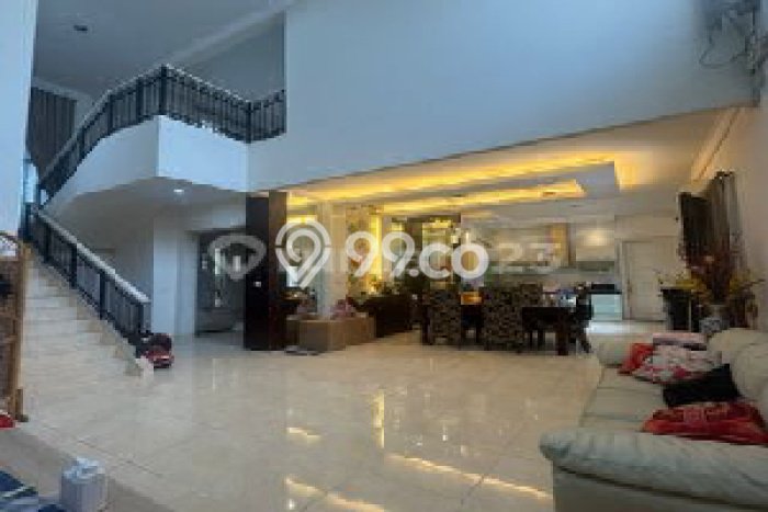 Ready to Use! Premium House LT 367m2 Desain Elegan di Alam Sutera Ready to Use! Premium House LT 367m2 Desain Elegan di Alam Sutera