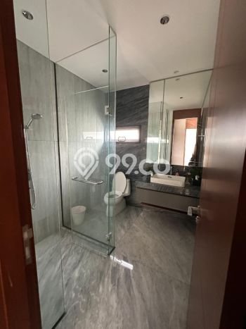 Rumah Luxury Modern Tanpa Renovasi di BSD City Tangerang Rumah Luxury Modern Tanpa Renovasi di BSD City Tangerang