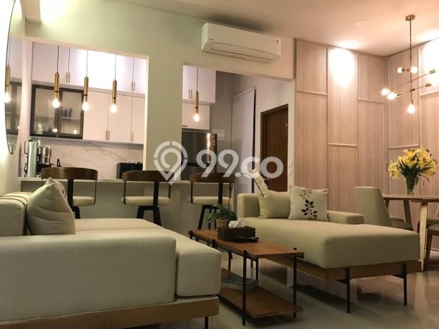 Hunian Mewah LB 200m2 Siap Pakai Desain Elegan di BSD City, Tangerang Hunian Mewah LB 200m2 Siap Pakai Desain Elegan di BSD City, Tangerang