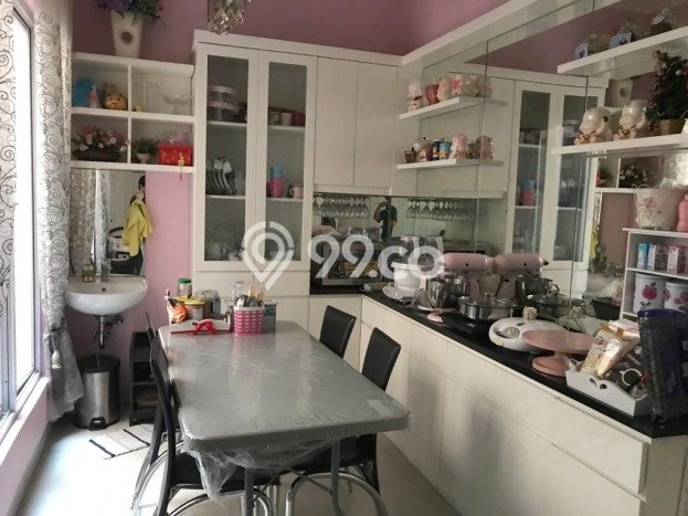 Jual Rumah Luas Megah Dengan View Eksklusif di Gading Serpong, Tangerang Jual Rumah Luas Megah Dengan View Eksklusif di Gading Serpong, Tangerang