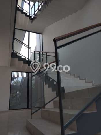 Ready to Use! Premium House LT 396m2 Desain Modern di BSD City Ready to Use! Premium House LT 396m2 Desain Modern di BSD City