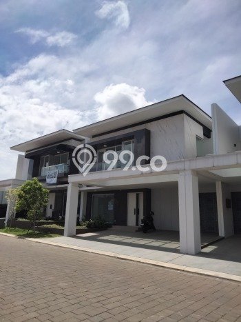 Jual Rumah Mewah Megah Dengan View Cantik di Gading Serpong, Tangerang Jual Rumah Mewah Megah Dengan View Cantik di Gading Serpong, Tangerang