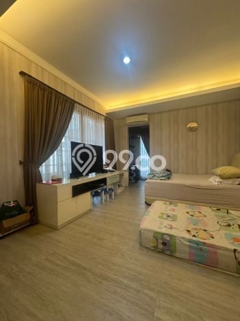 Ready to Use! Premium House LT 367m2 Desain Elegan di Alam Sutera Ready to Use! Premium House LT 367m2 Desain Elegan di Alam Sutera