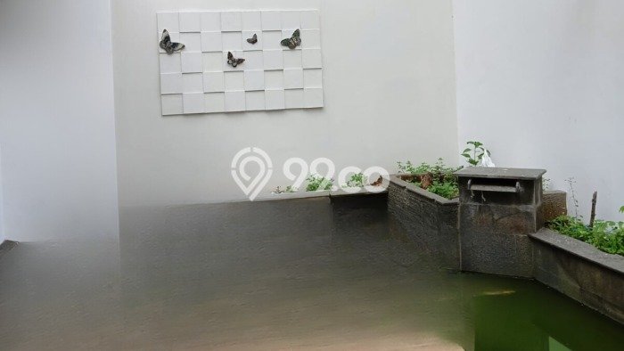 Rumah Luxury Modern Siap Huni di BSD City Tangerang Rumah Luxury Modern Siap Huni di BSD City Tangerang