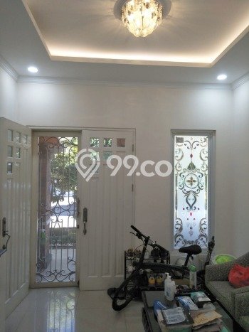 Rumah Mewah LB 200m2 Siap Huni Desain Elegan di Gading Serpong, Tangerang Rumah Mewah LB 200m2 Siap Huni Desain Elegan di Gading Serpong, Tangerang