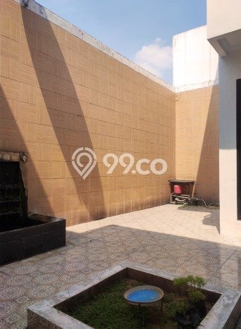 Hunian Mewah LB 280m2 Siap Pakai Desain Elegan di BSD City, Tangerang Hunian Mewah LB 280m2 Siap Pakai Desain Elegan di BSD City, Tangerang