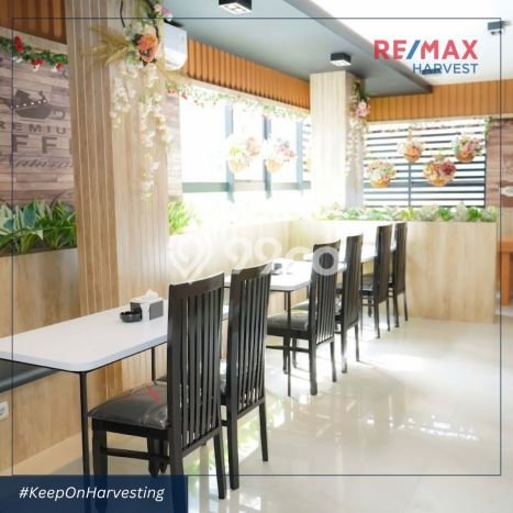 Ruko Dijual di Jakarta Barat LT 90m2 & LB 405m2 Lokasi Terbaik! Ruko Dijual di Jakarta Barat LT 90m2 & LB 405m2 Lokasi Terbaik!