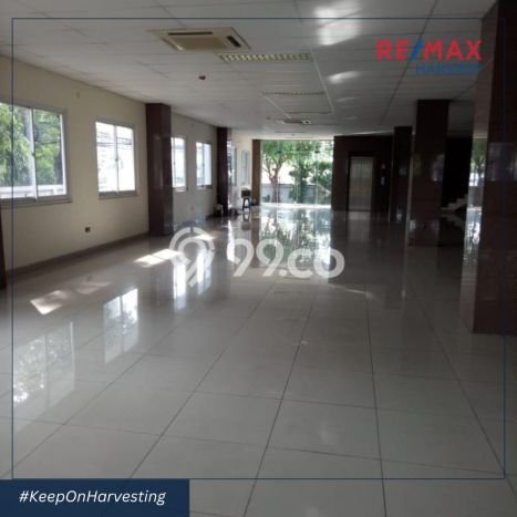 Kantor Dijual di Prime Area Jakarta Pusat Luas 2500m2 Kantor Dijual di Prime Area Jakarta Pusat Luas 2500m2