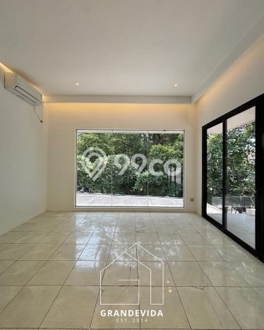 Hunian Mewah Dijual LT 469m2 di Kebayoran Baru, Jakarta Selatan Hunian Mewah Dijual LT 469m2 di Kebayoran Baru, Jakarta Selatan