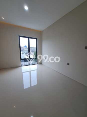 Rumah Minimalis 4 KT di BSD Nusaloka Tangerang Unfurnished Rumah Minimalis 4 KT di BSD Nusaloka Tangerang Unfurnished