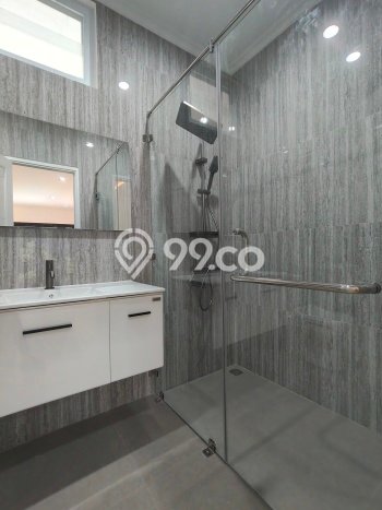 Ready to Use! Premium House LT 162m2 Desain Modern di BSD Delatinos Ready to Use! Premium House LT 162m2 Desain Modern di BSD Delatinos