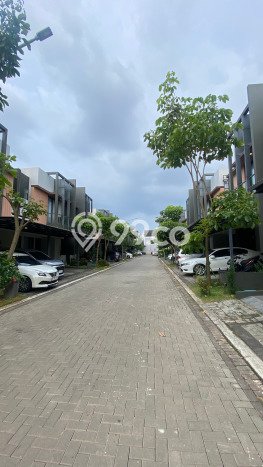Rumah Modern Cantik 4 Kamar Bisa Langsung Pindah di BSD Rumah Modern Cantik 4 Kamar Bisa Langsung Pindah di BSD