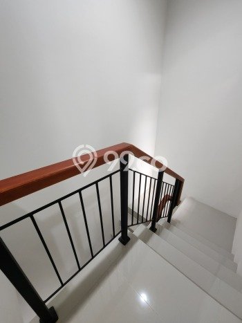 Jarang Ada! Rumah Kontrakan 3 Kamar Bagus Siap Huni BSD Jarang Ada! Rumah Kontrakan 3 Kamar Bagus Siap Huni BSD