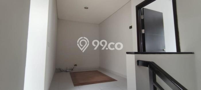 Rumah Bagus Siap Pakai Di BSD Luas 115m2 Lokasi Strategis Rumah Bagus Siap Pakai Di BSD Luas 115m2 Lokasi Strategis