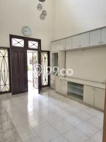 Jarang Ada! Rumah Sewa 3 Kamar Bagus Siap Huni Alam Sutera Jarang Ada! Rumah Sewa 3 Kamar Bagus Siap Huni Alam Sutera