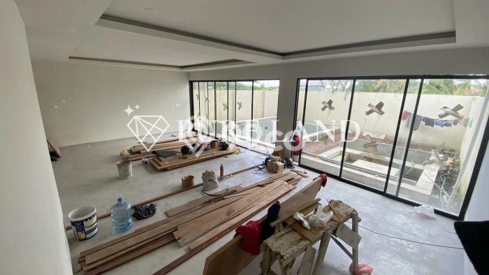 Vila Kawasan , Ukuran 209m2m², Akses ke fasilitas umum Vila Kawasan , Ukuran 209m2m², Akses ke fasilitas umum