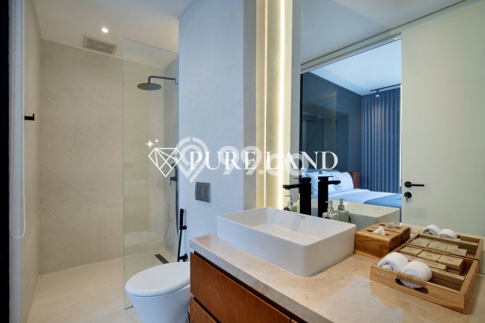 Hunian Elit LB 95m2 Siap Huni Desain Elegan di Canggu, Badung Hunian Elit LB 95m2 Siap Huni Desain Elegan di Canggu, Badung