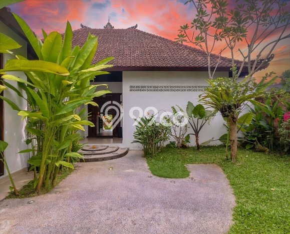 Rumah Modern Minimalis 2 Kamar Bisa Langsung Pindah di Ubud Rumah Modern Minimalis 2 Kamar Bisa Langsung Pindah di Ubud