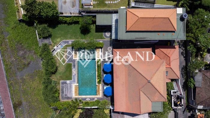 Dijual Segera! Vila di Gianyar, Dimensi 900m2m², Kawasan Prospektif dengan potensi meningkat Dijual Segera! Vila di Gianyar, Dimensi 900m2m², Kawasan Prospektif dengan potensi meningkat
